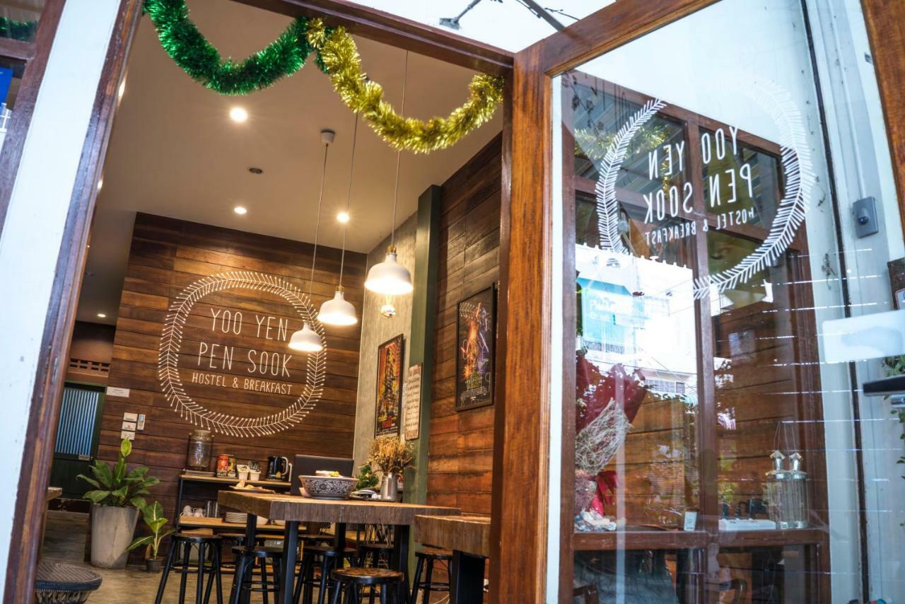 Yoo Yen Pen Sook Hostel Bangkok Exterior foto