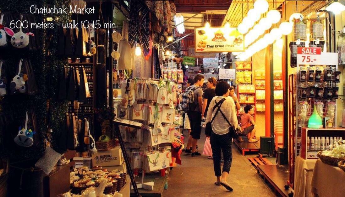 Yoo Yen Pen Sook Hostel Bangkok Exterior foto